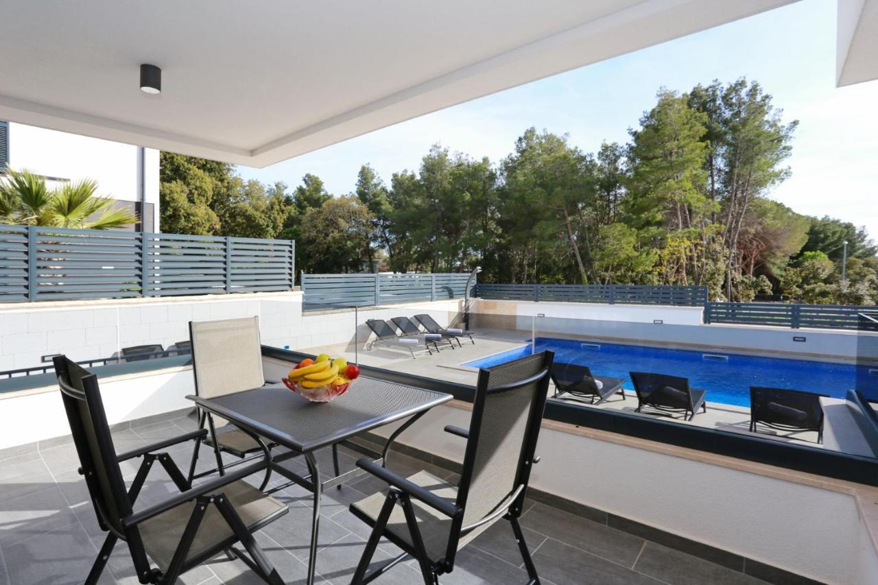 Villa Ankora 1 With Heated Pool Biograd Na Moru Exterior photo