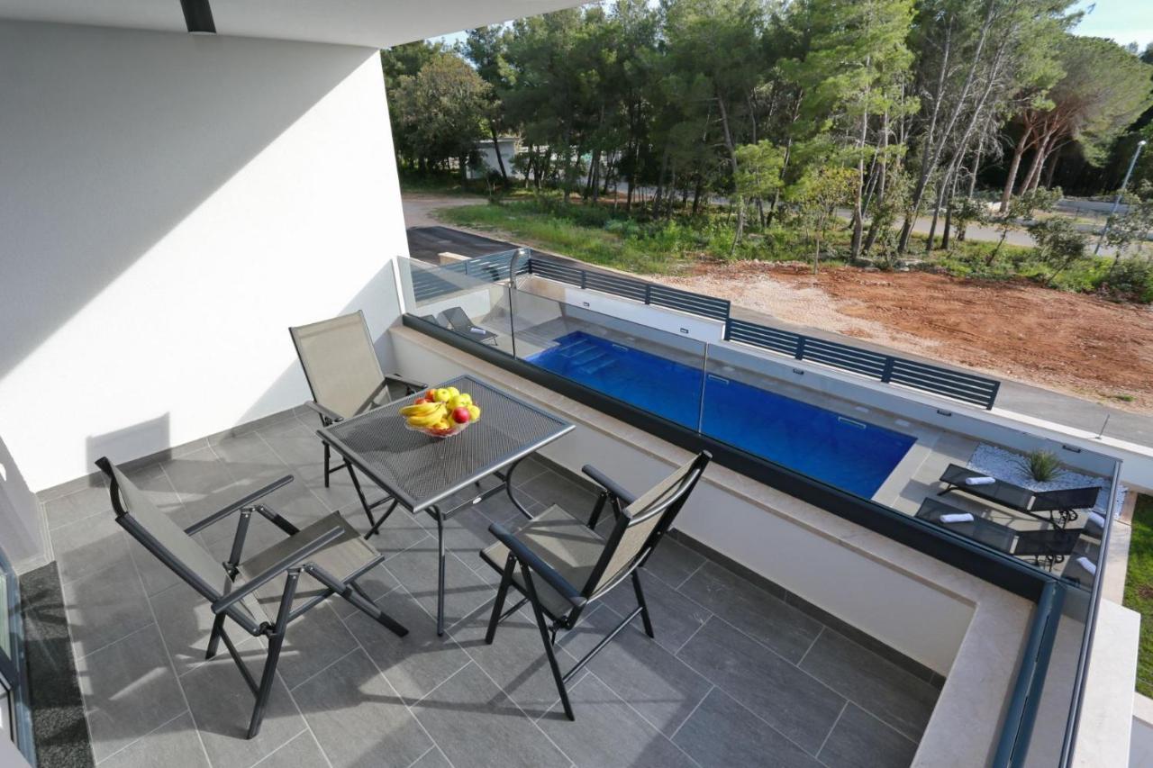 Villa Ankora 1 With Heated Pool Biograd Na Moru Exterior photo
