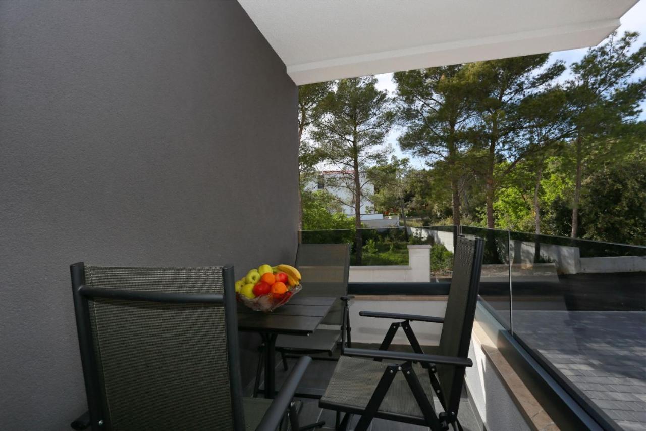 Villa Ankora 1 With Heated Pool Biograd Na Moru Exterior photo